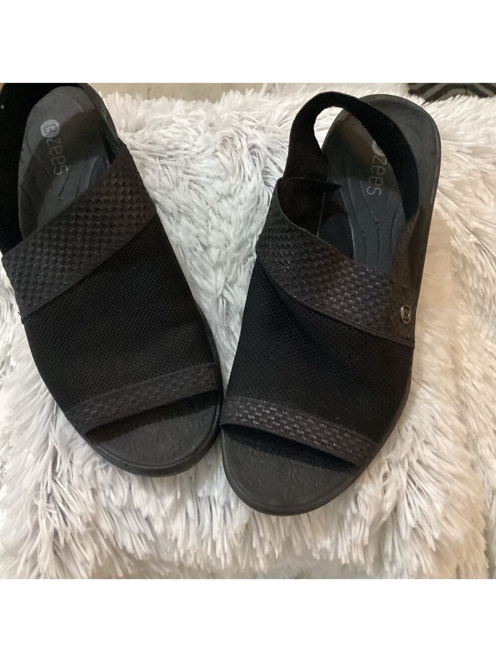 BZees Molly black sling back open toe sandals Woman’s size 6.5 M - Picture 2 of 16